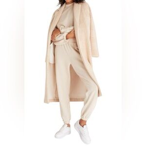 Z Supply Mason houndstooth sweater  jacket in taupe